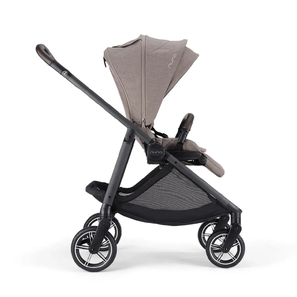 Coche Paseador Stroller Swiv Umber BMW Nuna PADRES silla